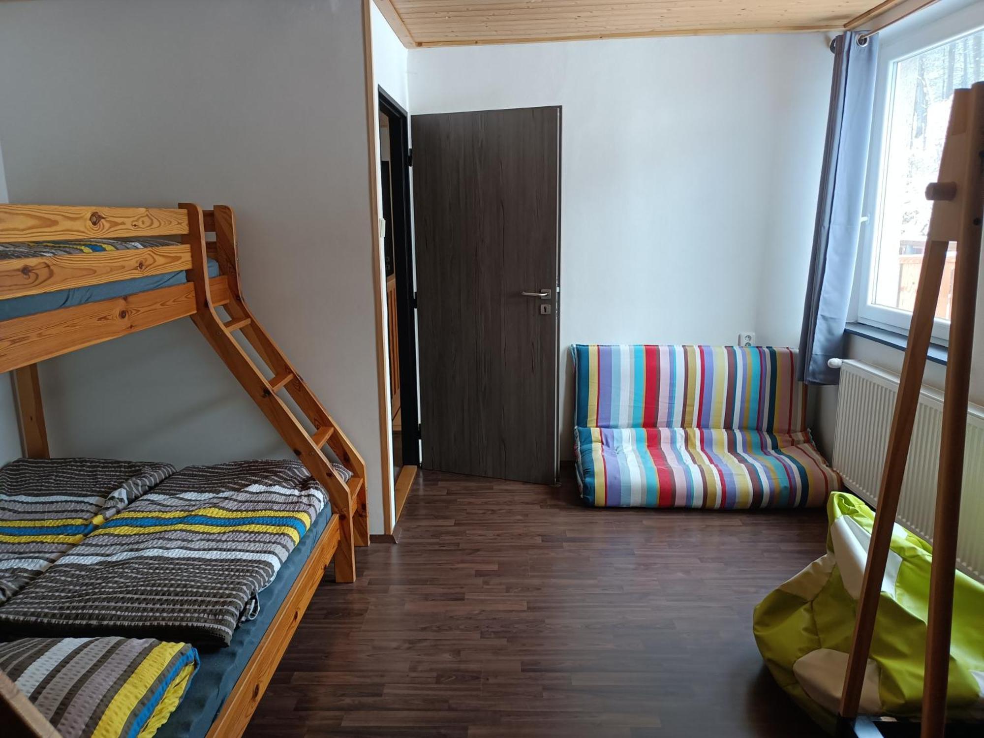 Cizci Horní Maršov